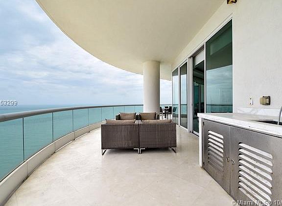 4th image of 16051 Collins Ave APT 3404