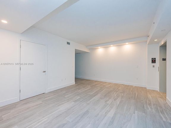 5th image of 1010 Brickell Ave APT 3701