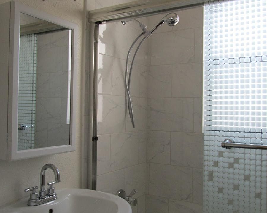 1st image of 346 N Vermont Ave APT 306
