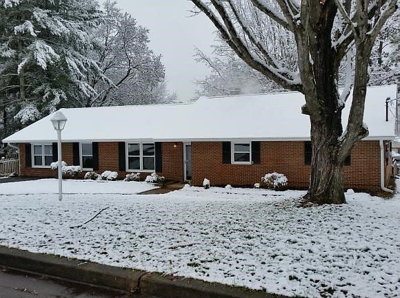 1st image of 1002 Grace Dr