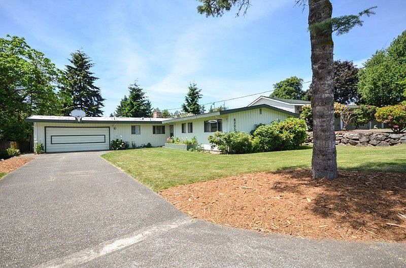 1st image of 4221 122nd Ave SE