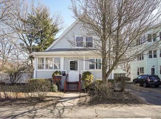 23 Percy St, Chicopee, MA 01020