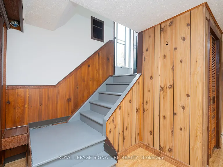 263 Hounslow Ave #BASEMENT — Photo 17