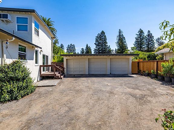 2nd image of 18005 - 18009 Poplar Avenue