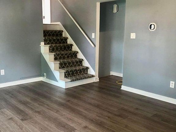 4th image of 405 Foxwood Dr