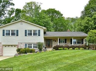 4911 Briar St, Fairfax, VA 22032