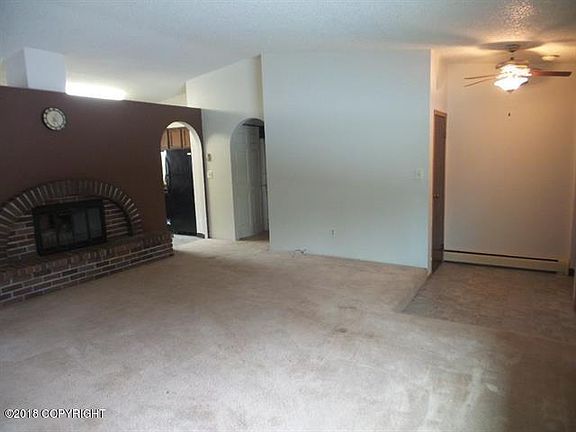 3rd image of 4481 Stanford Dr