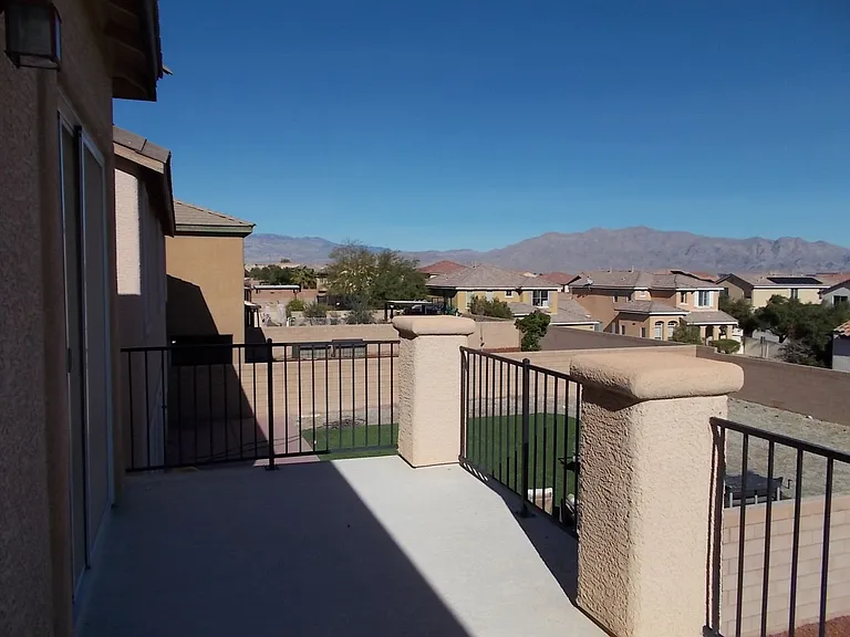 6408 Trautman Ct — Photo 21