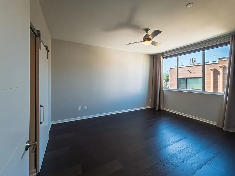 2926 Rowena Ave #2 — Photo 16