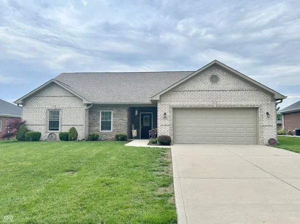 4920 E Daisy Ln, Mooresville, IN 46158