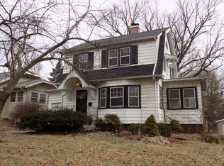 556 Forest Dr SE, Cedar Rapids, IA 52403