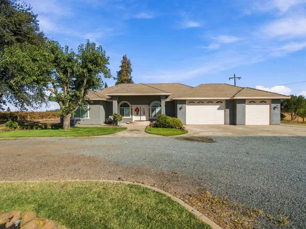 10897 E Collier Rd, Acampo, CA 95220