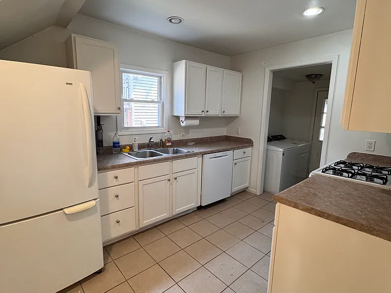 816 Call St #1 — Photo 4