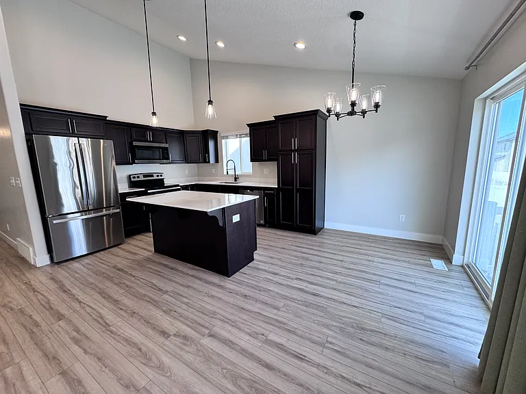 12339 S Remy Rd — Photo 10