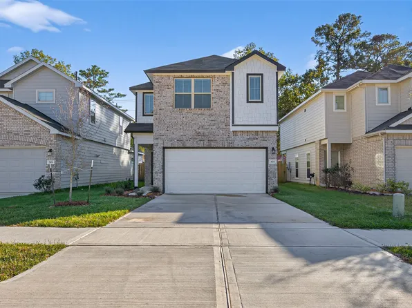 426 Emerald Thicket Ln, Huffman, TX 77336