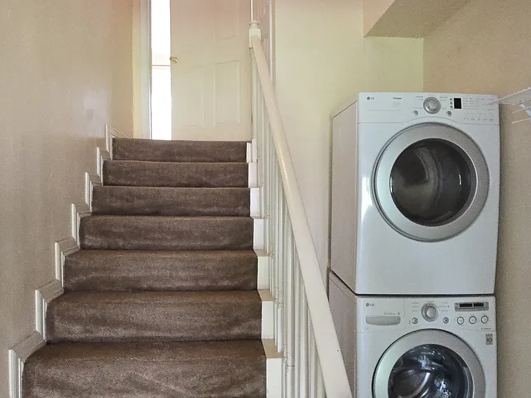 924 Kelley St #B — Photo 12