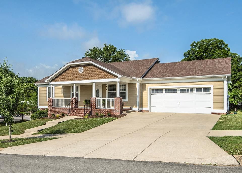 1st image of 103 Carters Glen Pl