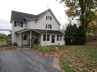 6104 W Lake Rd, Auburn, NY 13021