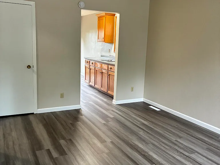 1320 E Elmhurst Ave — Photo 1