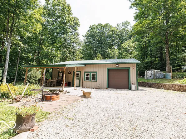 1405 Lakeside Dr, Spencer, IN 47460