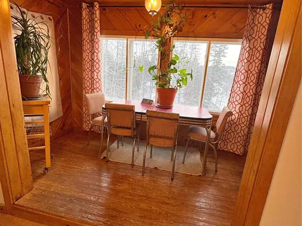 371 Main St, Stockholm, ME 04783