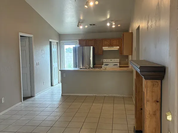 659 S Picacho St, Coolidge, AZ 85128