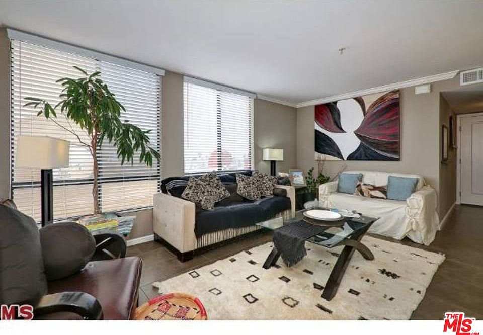 1st image of 7320 Hawthorn Ave APT 301