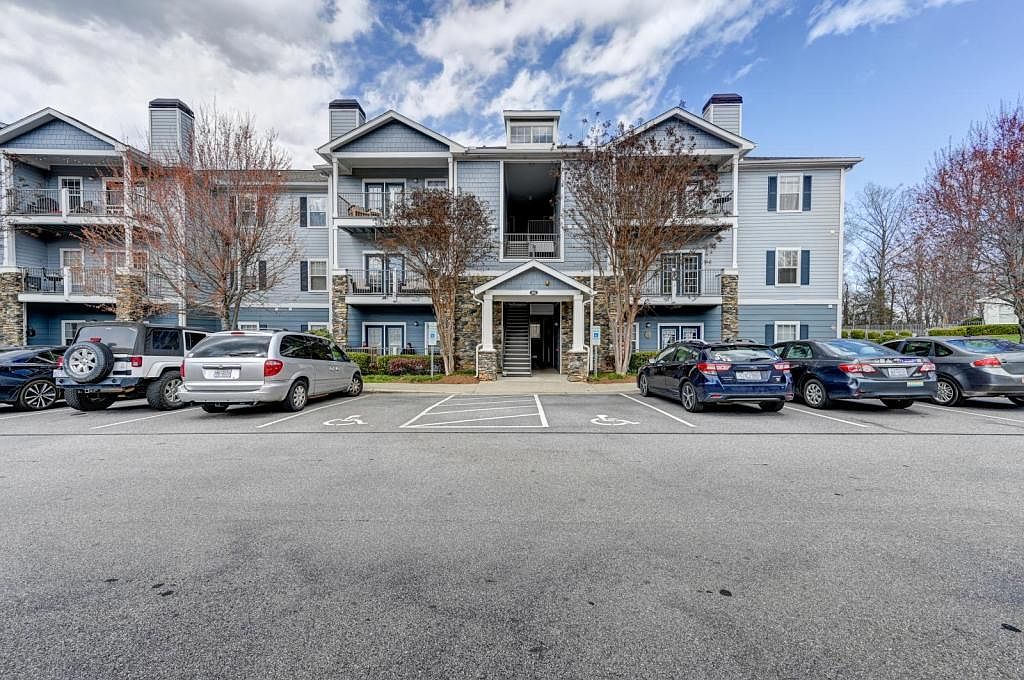 600 Vista Lake Dr APT 105, Candler, NC 28715 Zillow