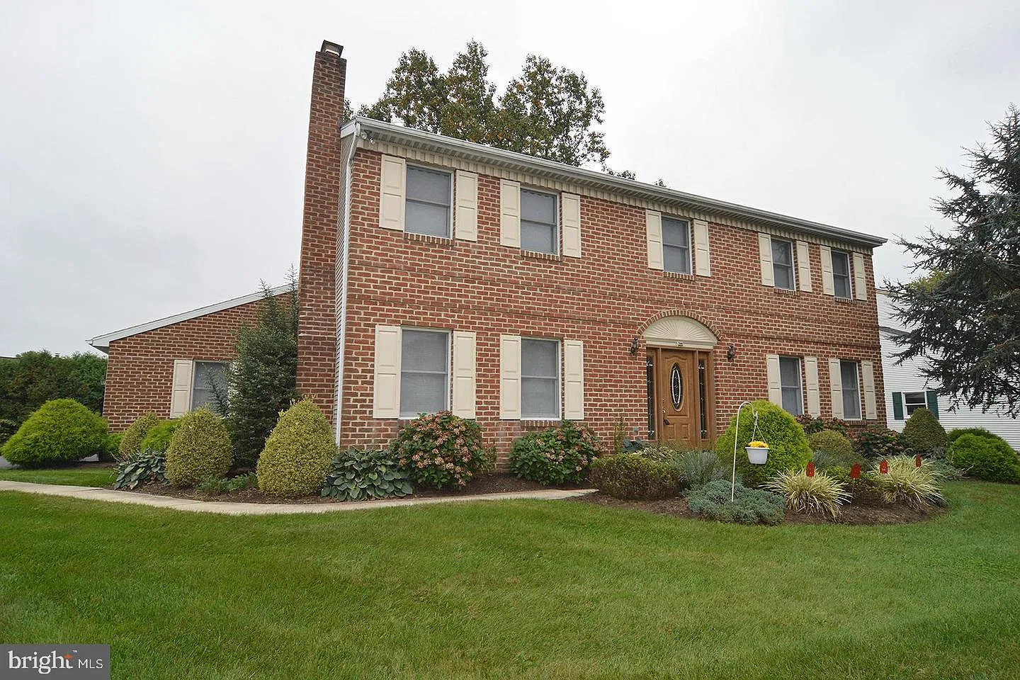 1112 Daniel St photo 1