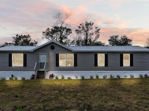 3254 Oak Tree Dr, Mulberry, FL 33860