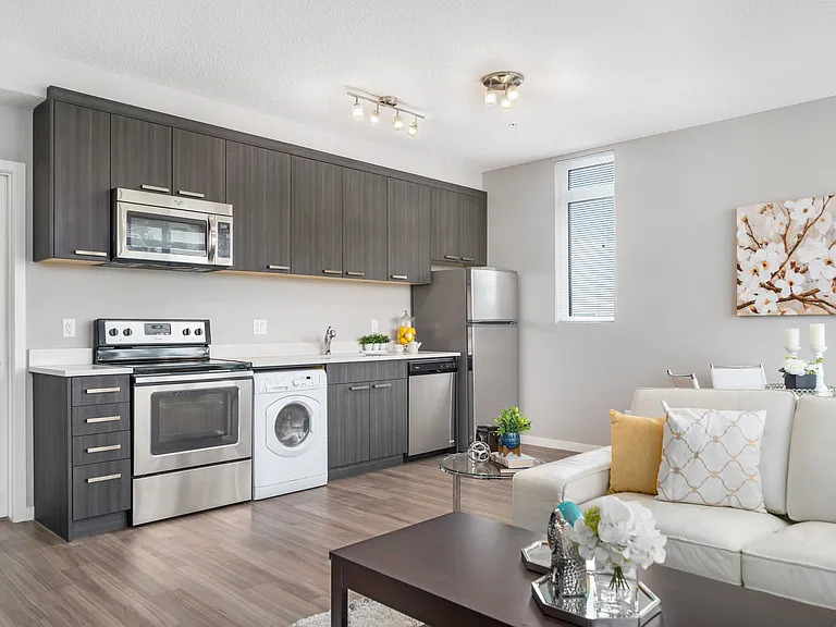 1716 Centre St S #218 — Photo 15