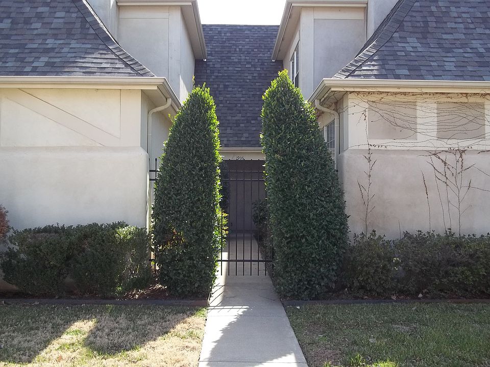 Private entrance