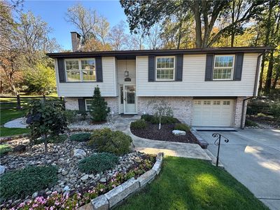 317 Circle Dr, White Oak, PA, 15131