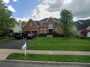 7 Bramley Rd, Moorestown, NJ 08057