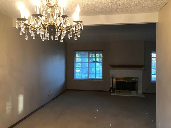4th image of 2263 Northpark St