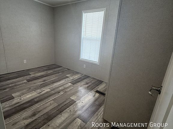 5th image of 1407 Winona St #1407WN