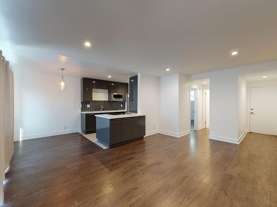 1st image of 1115 Hacienda Pl #409