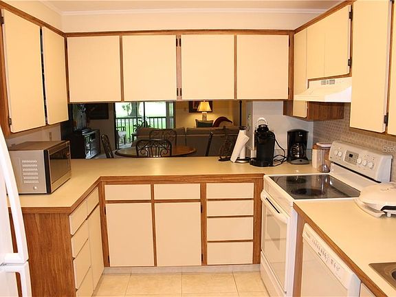 5th image of 3505 Tarpon Woods Blvd APT H405