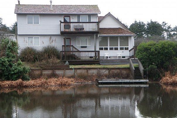 381 Canal - West Side