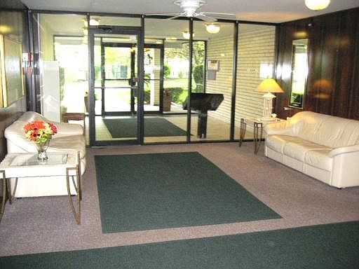 2nd image of 8640 N Waukegan Rd #327