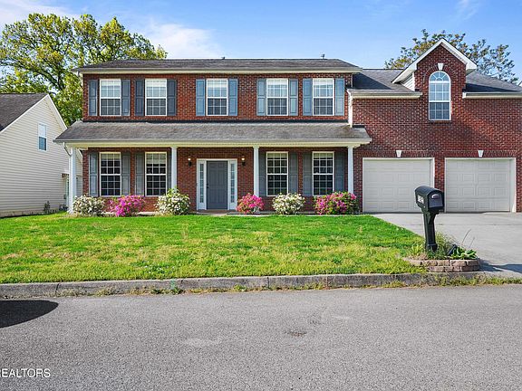 2nd image of 7625 Misty View Ln