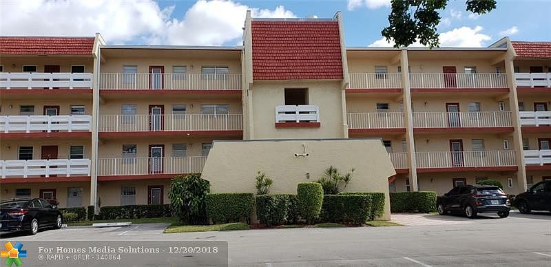 1st image of 1015 Country Club Dr APT 402