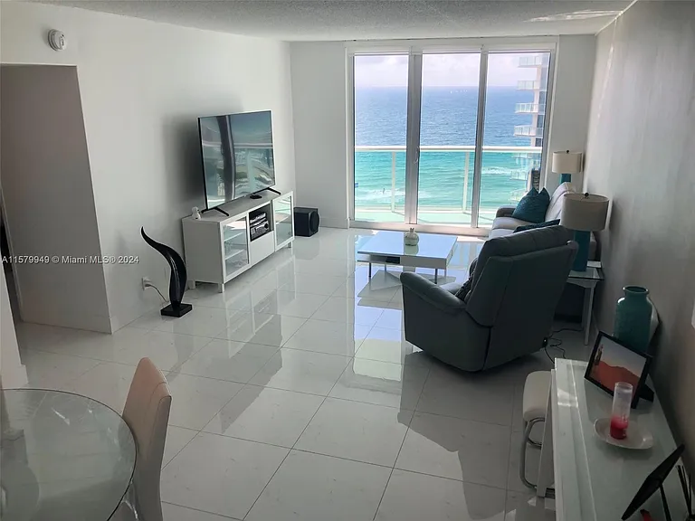 3901 S Ocean Dr #14M — Photo 22