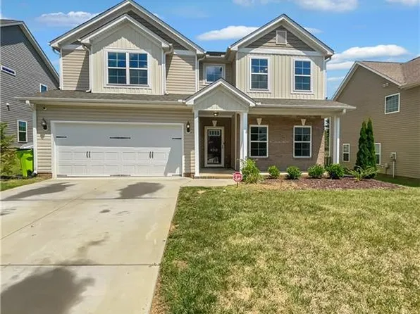 6711 Barton Creek Dr, Whitsett, NC 27377