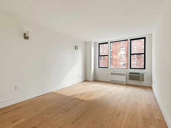 200 W 79th St APT 8K, New York, NY 10024