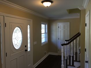 20 2nd St, Dover, NJ 07801