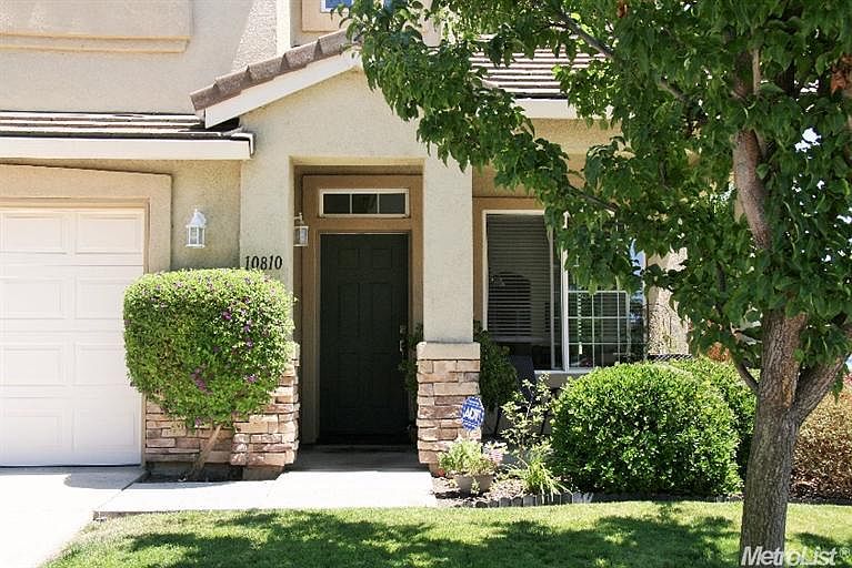 1st image of 10810 Arrowood Dr