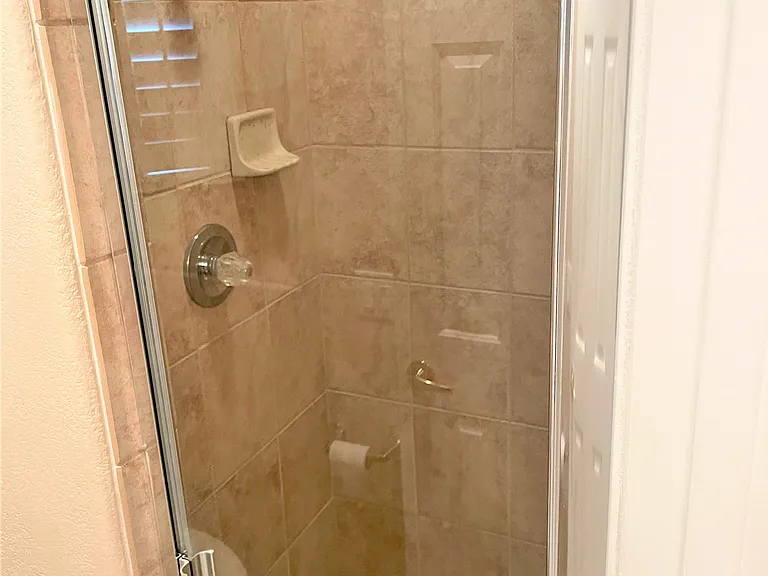 6655 N Canyon Crest Dr #21104 — Photo 19