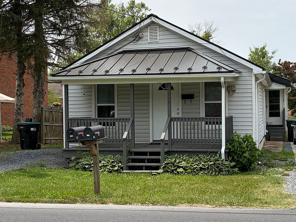 1st image of 119 Mount Crawford Ave #A