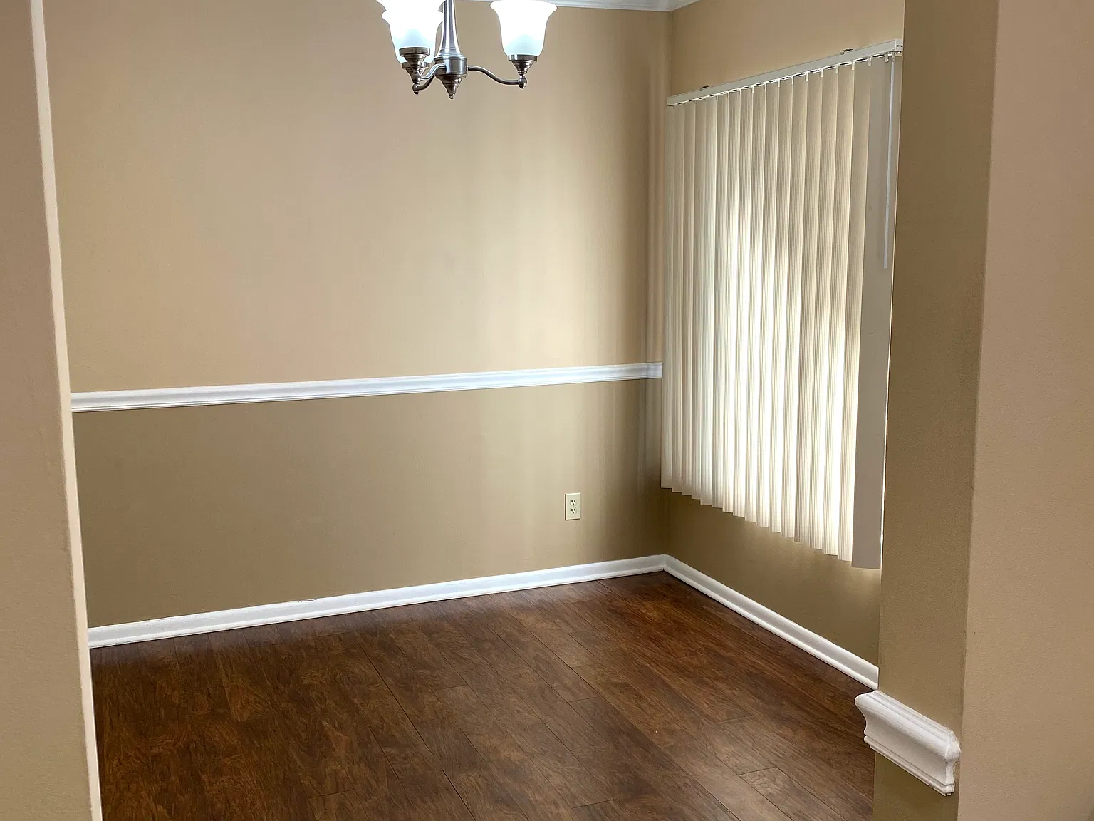 Westwood Village - 811 Brian Drive — Photo 4